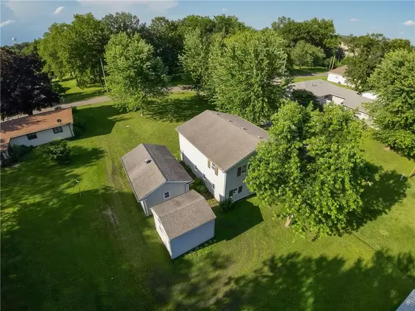 Trenton, MO 64683,1224 E 13th CT