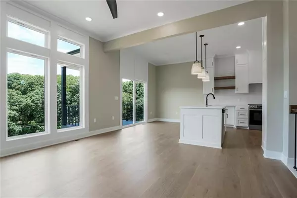 Parkville, MO 64152,13900 NW 75th ST