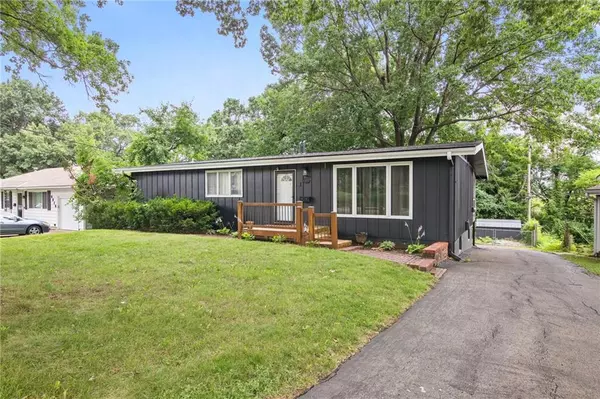 6910 Kessler ST, Merriam, KS 66204