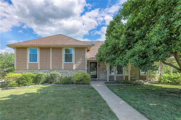 Kansas City, MO 64145,804 Tam O'Shanter DR