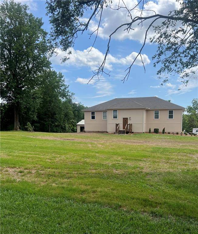 688 Allen RD, Independence, MO 64055