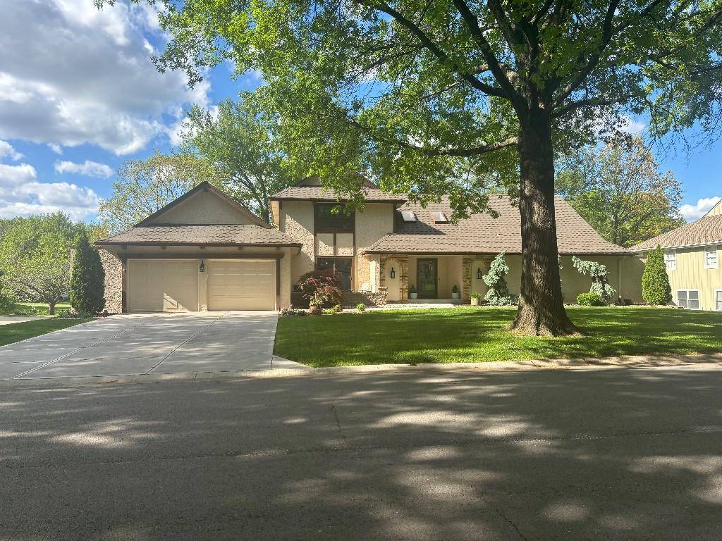 12719 Sagamore RD, Leawood, KS 66209