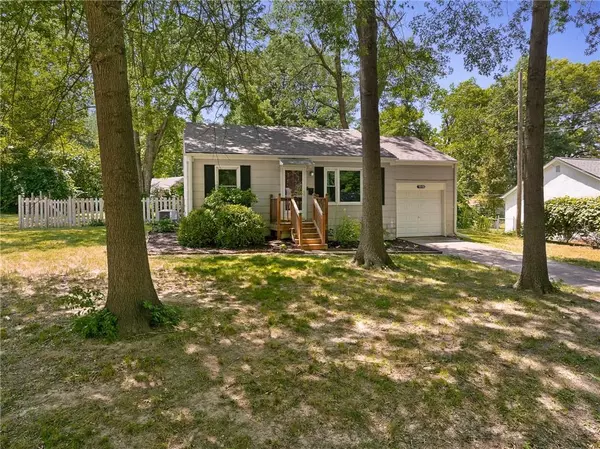 Kansas City, MO 64114,9508 McGee ST