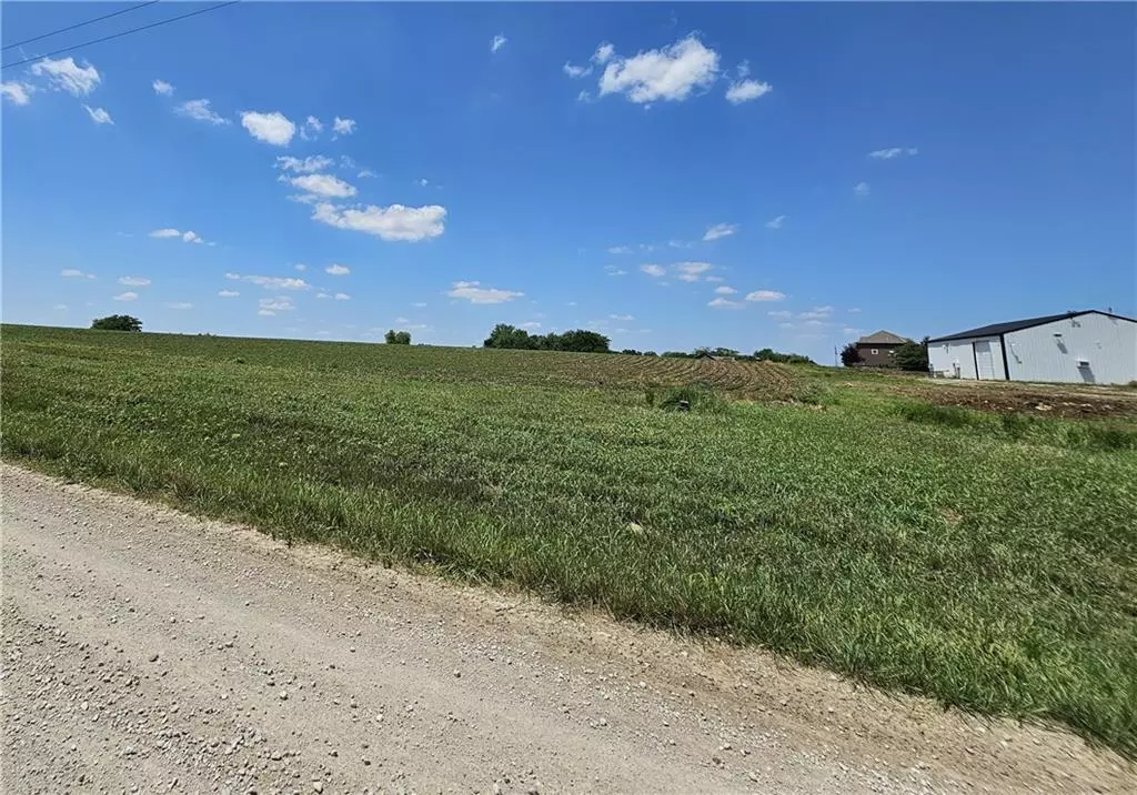 Louisburg, KS 66053,W 239th ST