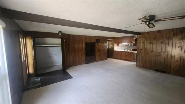 Galena, KS 66739,1521 Hillview LN