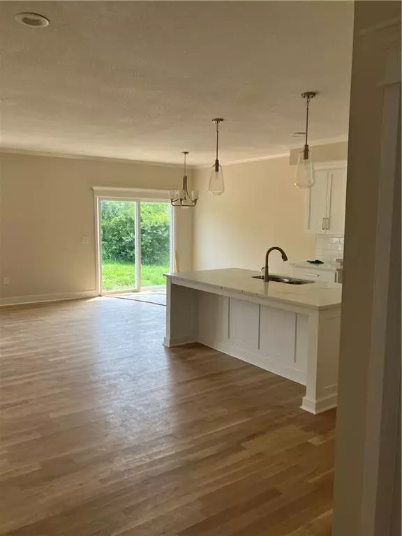 Kansas City, KS 66106,1843 S 54th CT