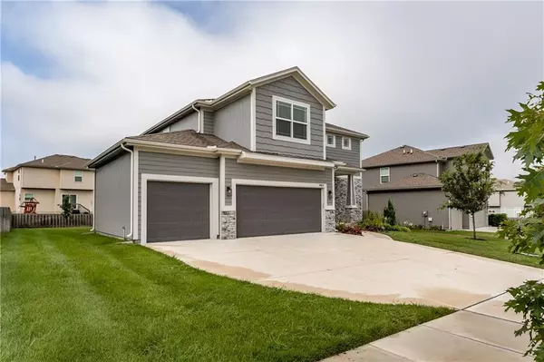 28601 W 162nd ST, Gardner, KS 66030