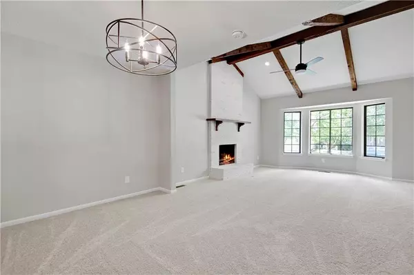 Overland Park, KS 66214,11016 W 96th TER