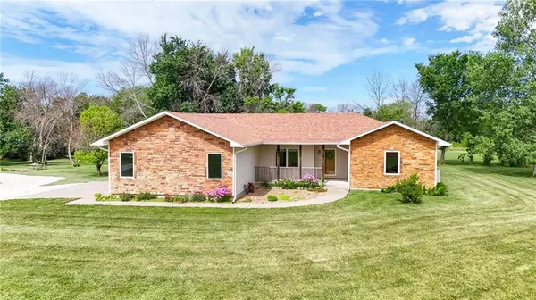 144 Hayes RD, Wellsville, KS 66092