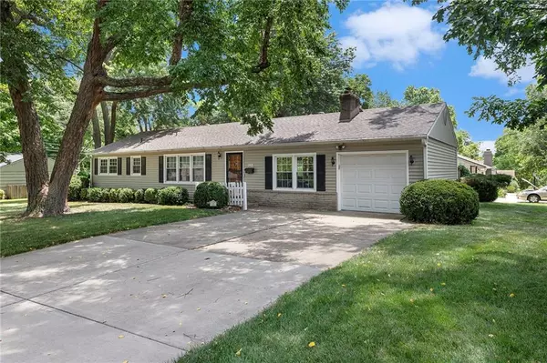 Overland Park, KS 66212,8201 W 89th ST