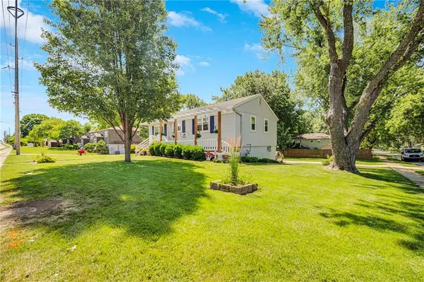 Blue Springs, MO 64014,300 NE R D Mize RD