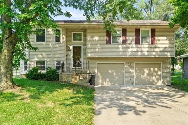 1438 S 25th ST, Kansas City, KS 66106