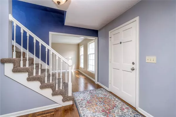 Overland Park, KS 66210,11608 Flint ST