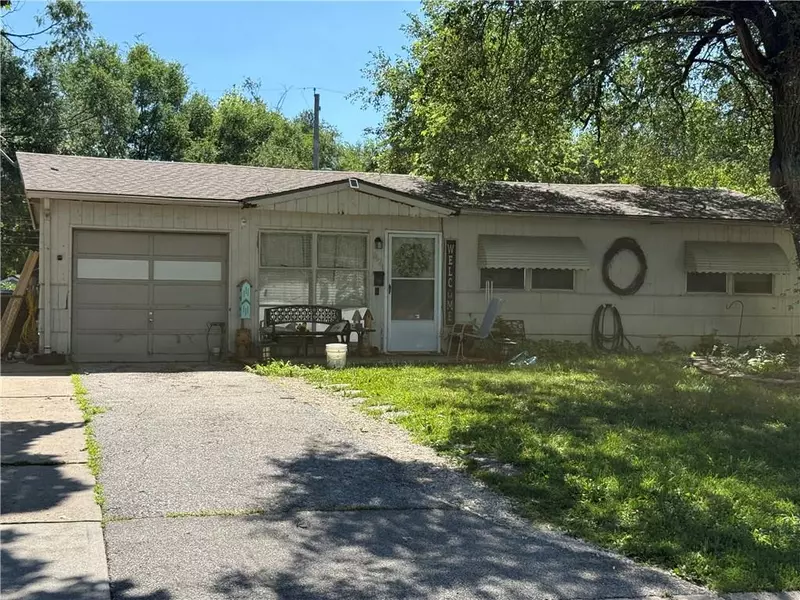 2621 S 51st TER, Kansas City, KS 66106