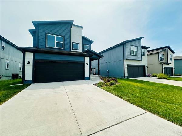 13305 W 180th ST, Overland Park, KS 66013