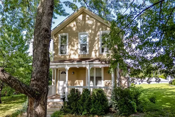 912 Pennsylvania ST, Lawrence, KS 66044