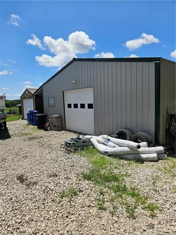 Butler, MO 64730,1224 NW State Route K HWY