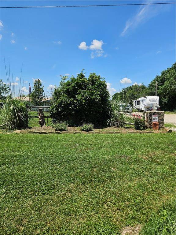 1224 NW State Route K HWY, Butler, MO 64730