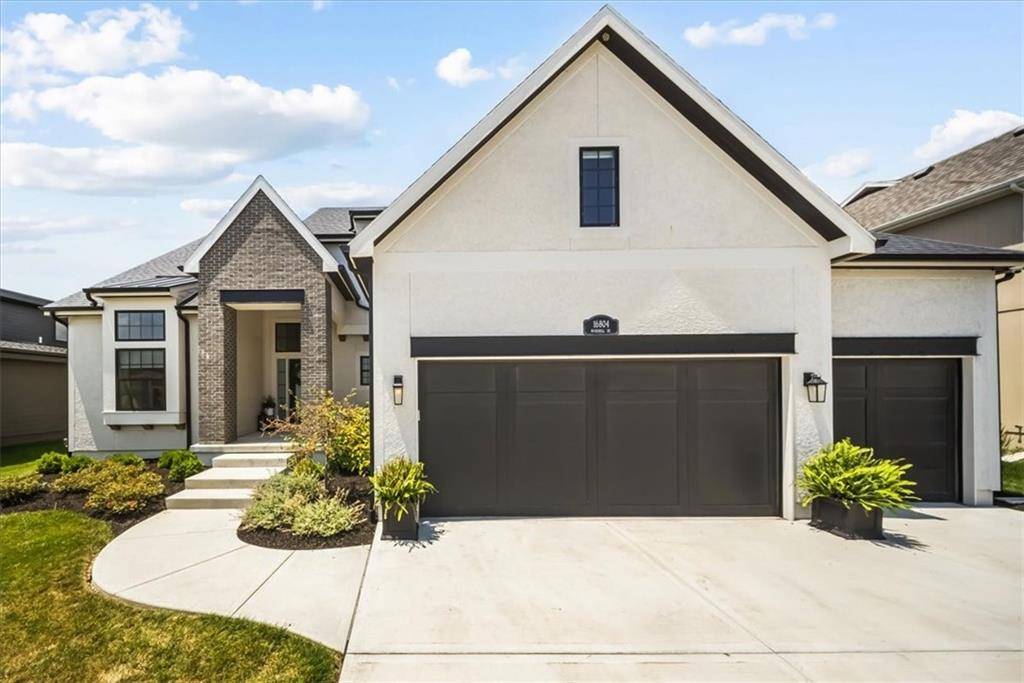 16804 Rosehill ST, Overland Park, KS 66221