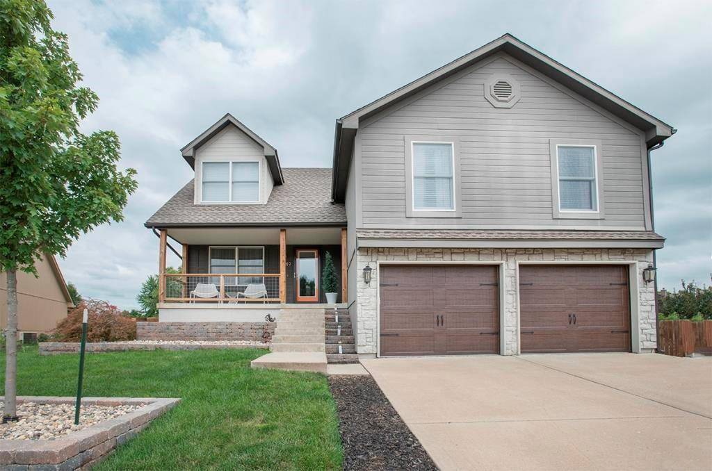 7549 N Tullis AVE, Kansas City, MO 64158