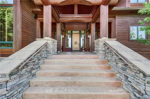 Overland Park, KS 66013,18153 Goddard CT