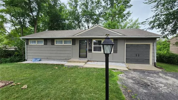 Belton, MO 64012,203 W Sunrise DR