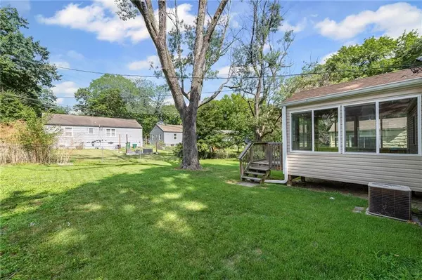 Roeland Park, KS 66205,5342 Sherwood DR
