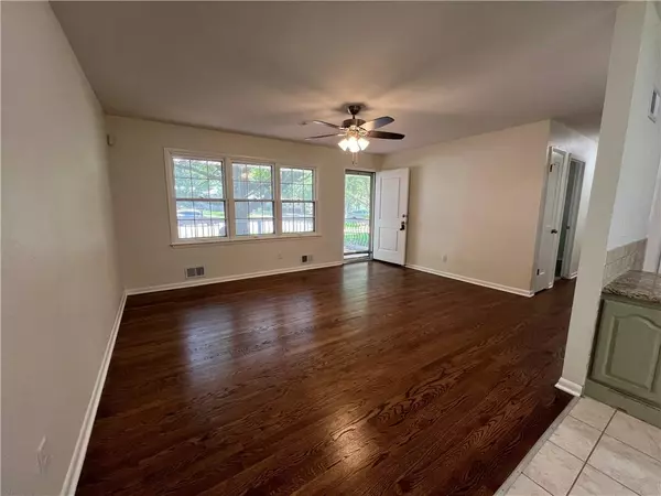 Independence, MO 64055,4222 E 42nd Street CT