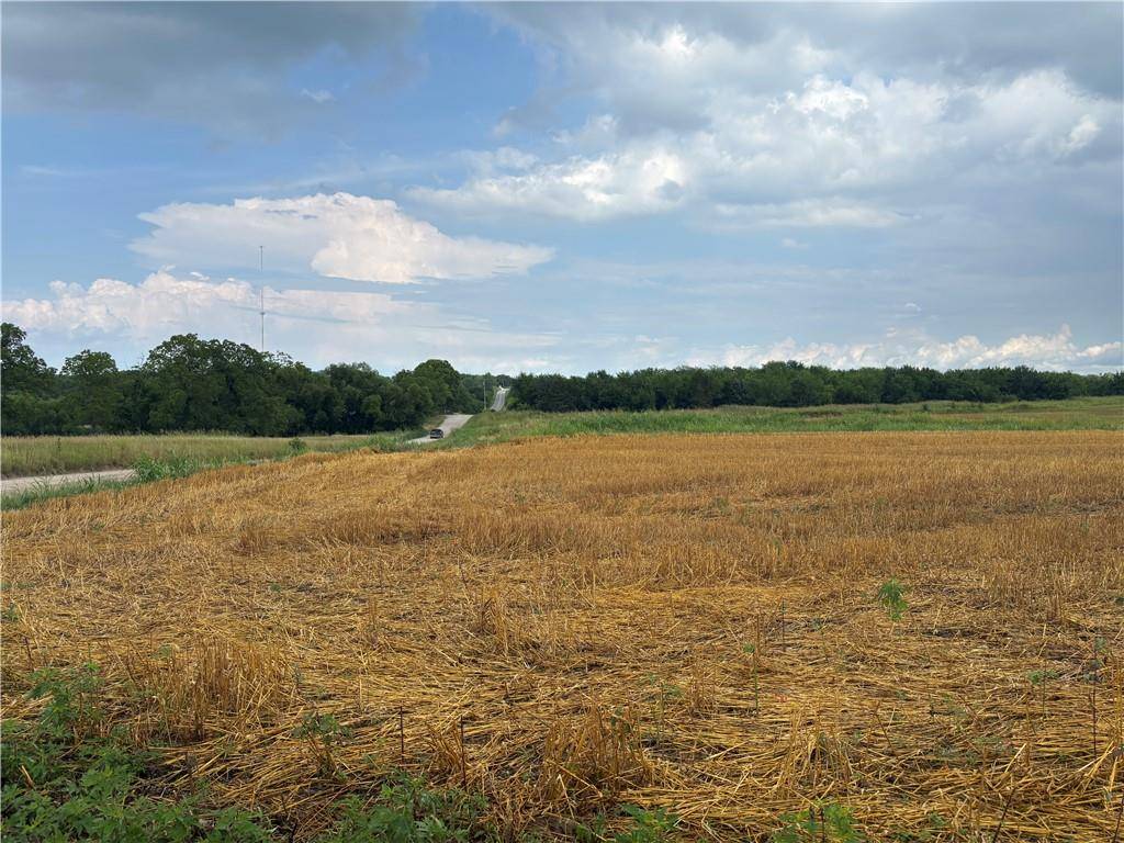 24295 (E-80) Bethel Church RD, Edgerton, KS 66021