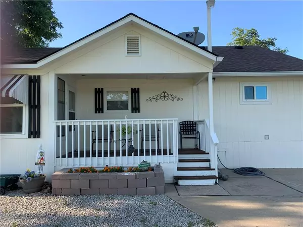 Oak Grove, MO 64075,8005 S Buckner Tarsney RD