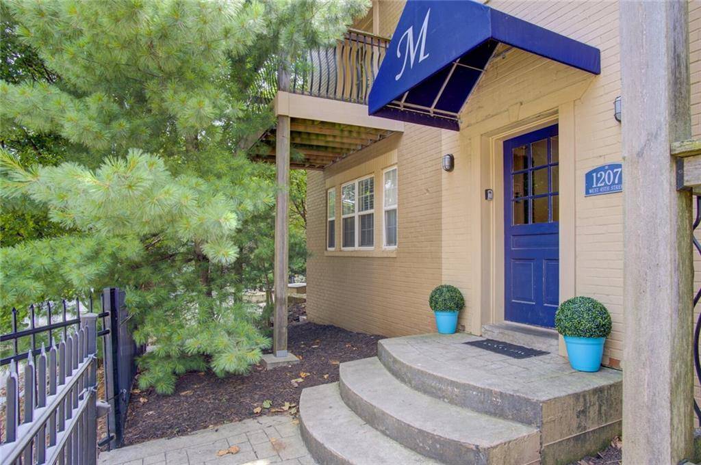 1207 W 45th ST #2W, Kansas City, MO 64111