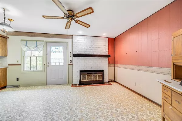 Holden, MO 64040,561 SW County Road O N/A