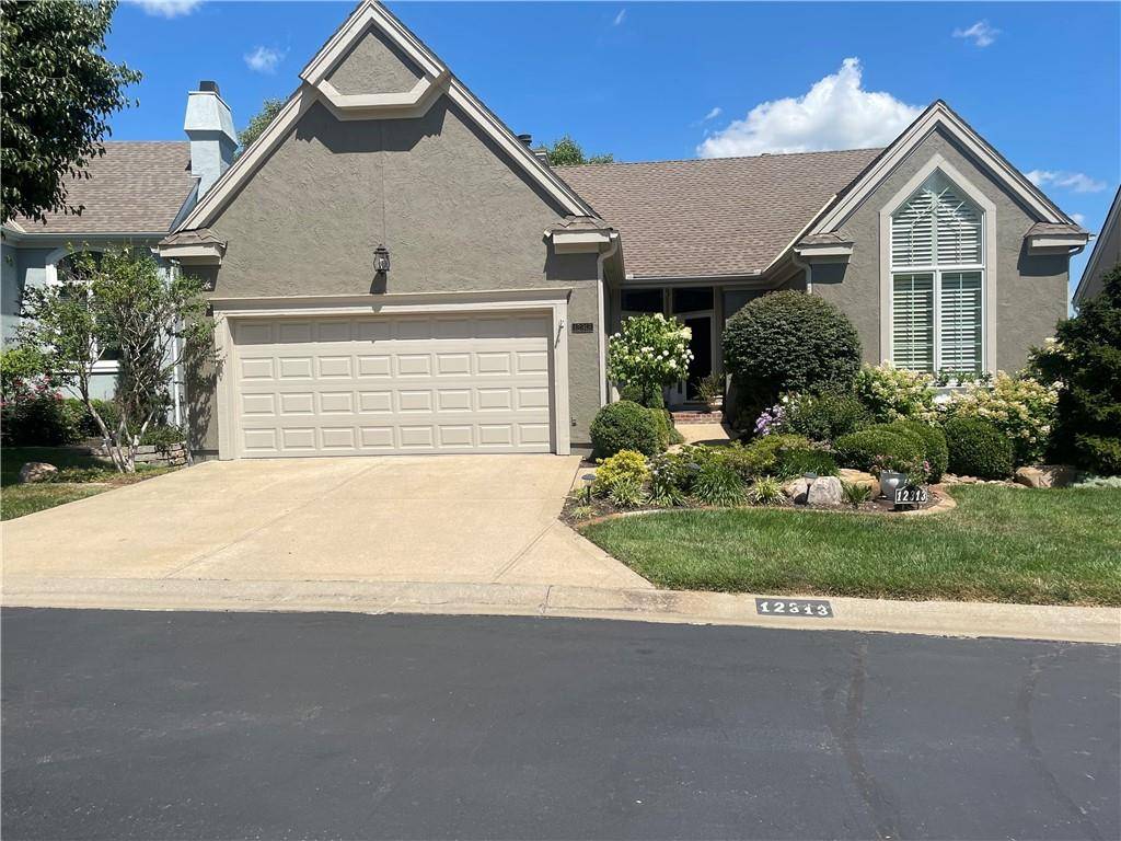 12313 England ST, Overland Park, KS 66213