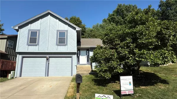 11965 W 66th ST, Shawnee, KS 66216