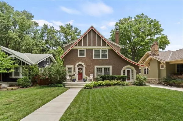 7229 Madison AVE, Kansas City, MO 64114