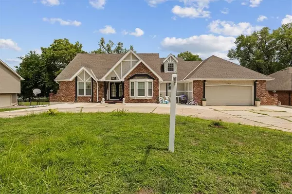 Raytown, MO 64133,7007 Lakeshore DR