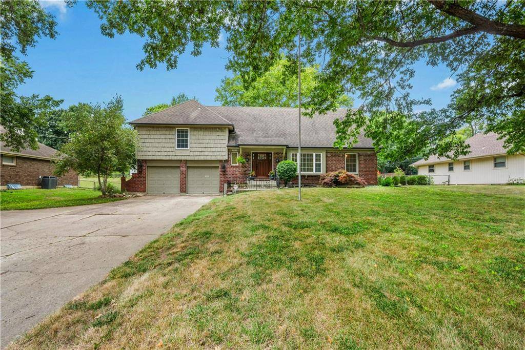 11314 Wornall RD, Kansas City, MO 64114