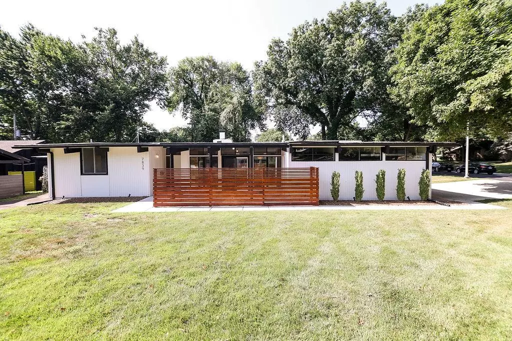 Prairie Village, KS 66208,7839 Canterbury ST