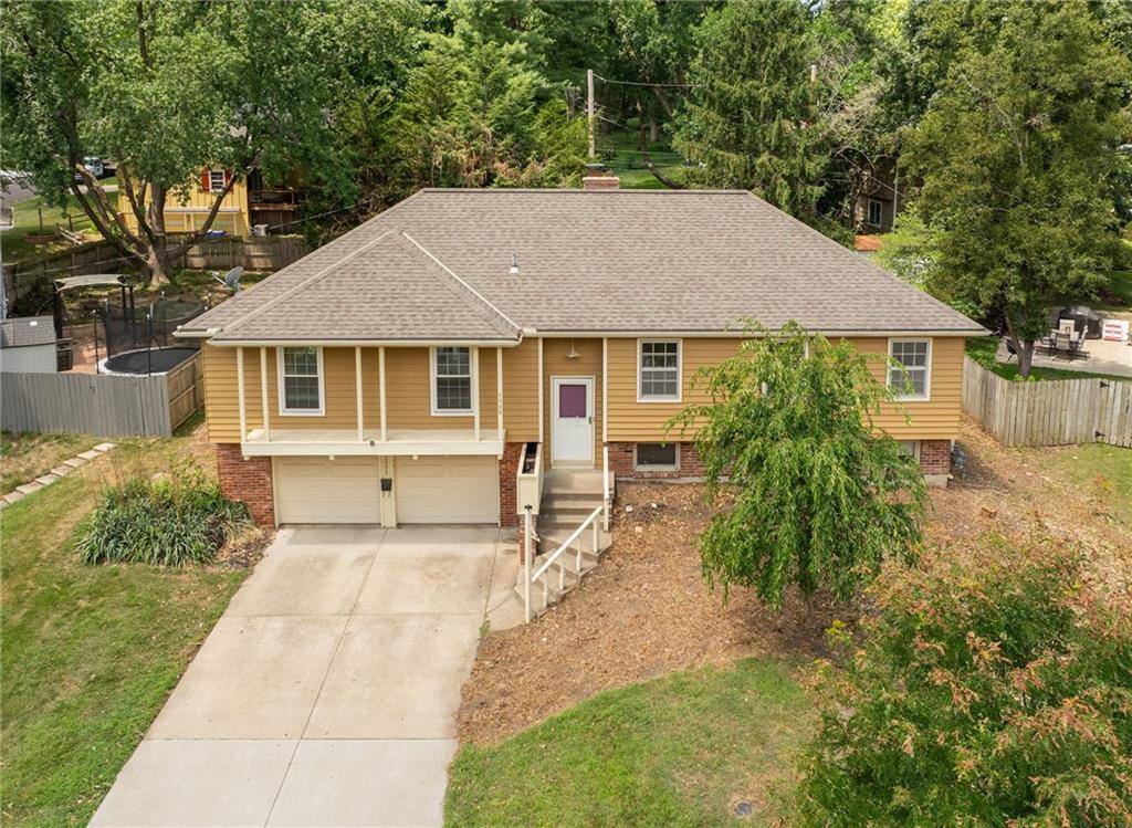 9008 Hadley ST, Overland Park, KS 66212
