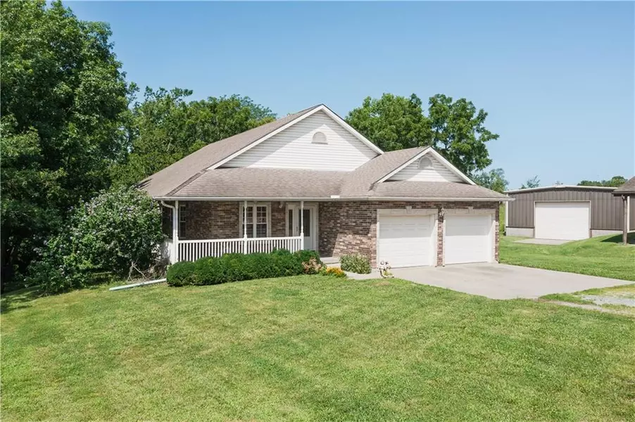 22010 Springdale RD, Easton, KS 66020