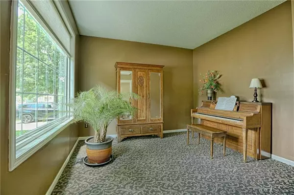 Olathe, KS 66062,14631 S Acuff LN