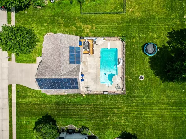 St Joseph, MO 64506,4812 Corinth DR