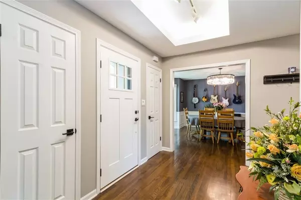 Leawood, KS 66209,12325 Sagamore RD