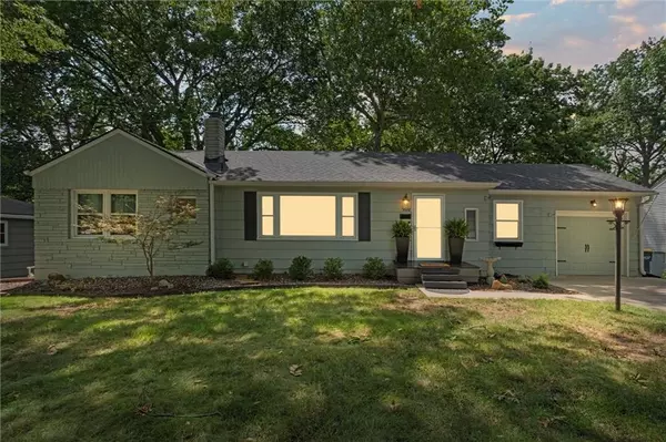 Mission, KS 66202,5622 Russell ST