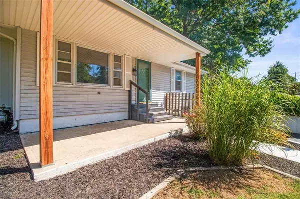 Odessa, MO 64076,513 Golf ST