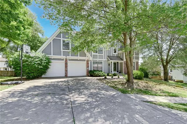 4305 NE 60 CT, Kansas City, MO 64119