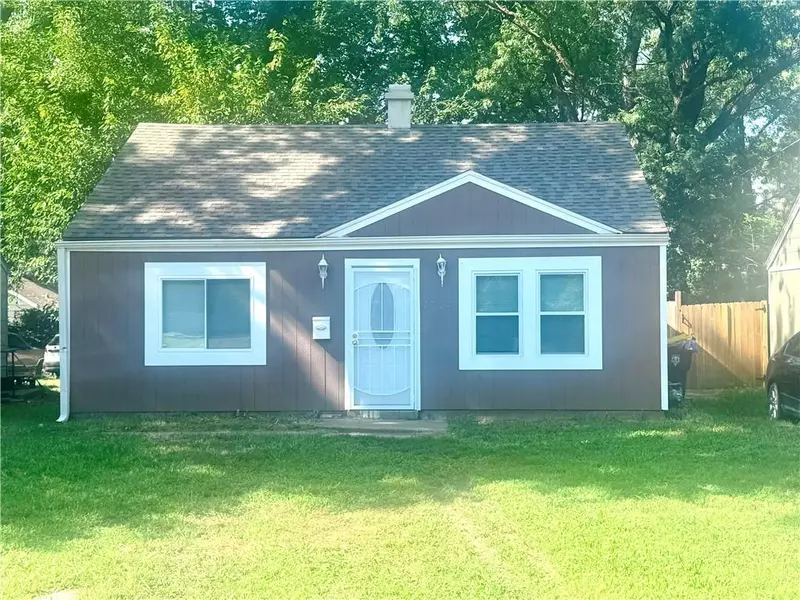 1504 E 72nd ST, Kansas City, MO 64131