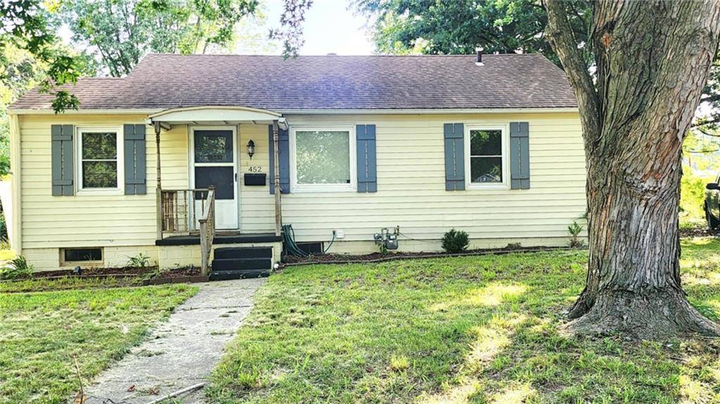 452 Fieldcrest DR, Pittsburg, KS 66762