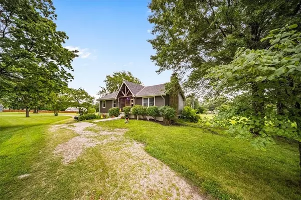 Peculiar, MO 64078,13501 E Prairie DR