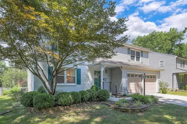 Overland Park, KS 66212,9210 Farley LN